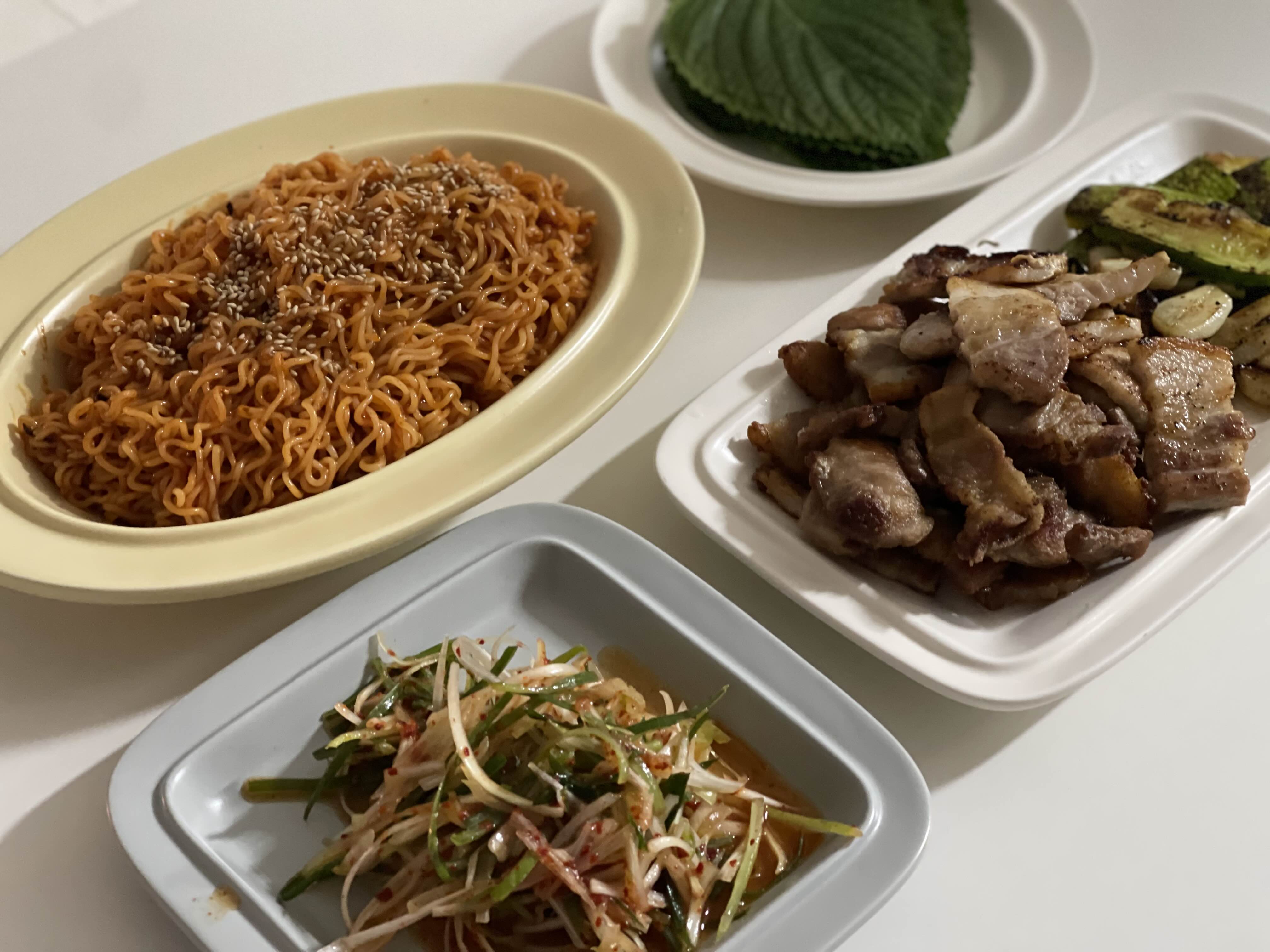 삼겹살 비빔면