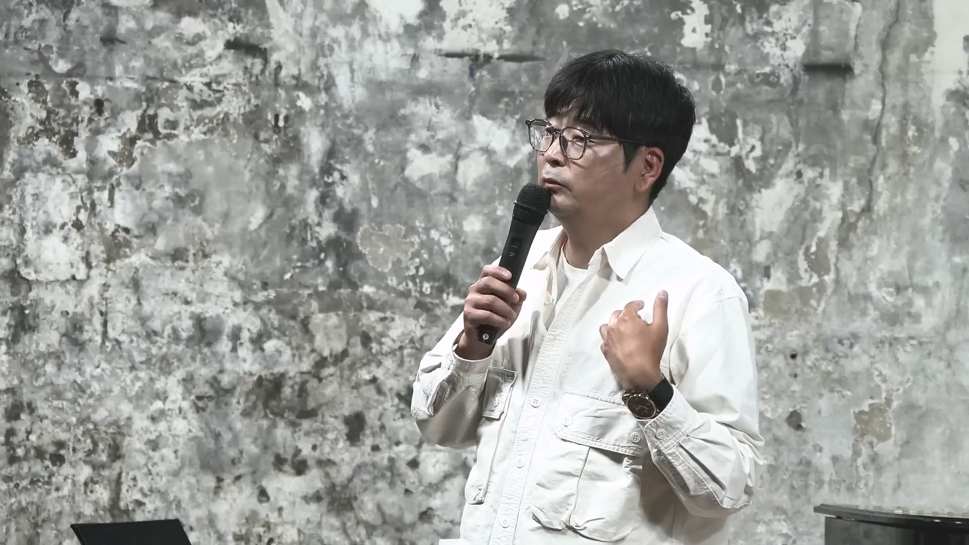 탁현민 더 쇼.mp4_20241208_165455.194.jpg