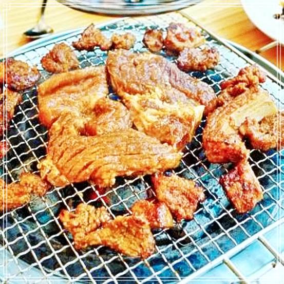  1406회 MBN 생생정보 마당 72시간 1차 2차 저온숙성, 특제 비법 소스, 돼지갈비 숯불 구이 장사의 기술 화성, 봉담 추천 가게 오리구이, 생선, 게장 서비스, 냉면, 갈비 방송 정보
