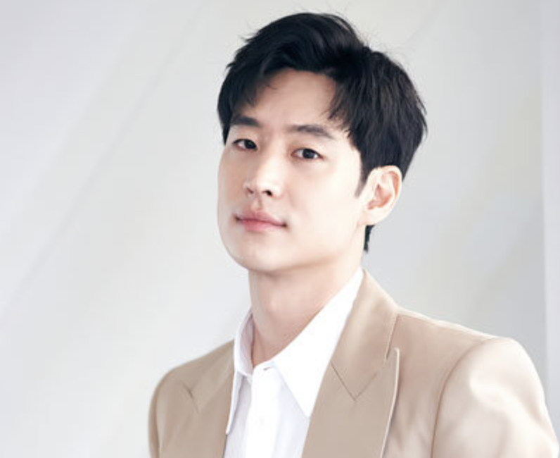  배우 이제훈 나이 데뷔 작품 학력 결혼설 MBTI 인스타 프로필