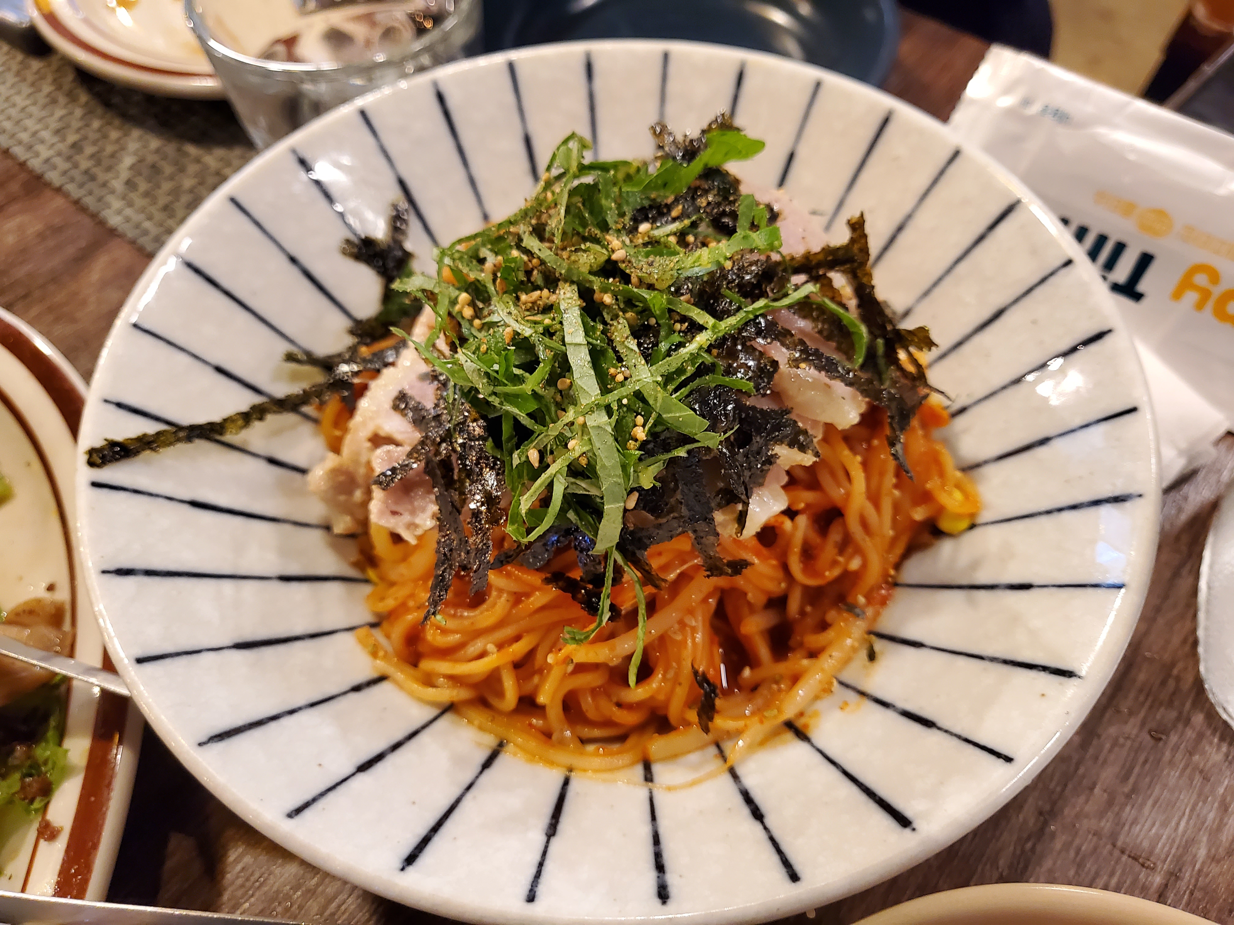 삼겹수육 비빔국수