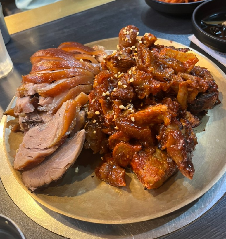 만족오향족발 이미지