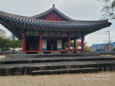  내 맘대로 떠나는 여행~제주가볼만한곳 여섯 번째 제주여행 둘째 날 '관덕정', '에이어바우트스타디움카페'