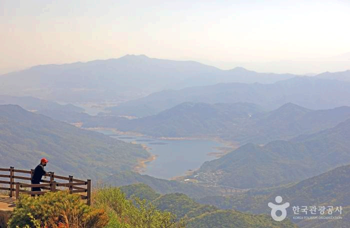 산정상 전망대