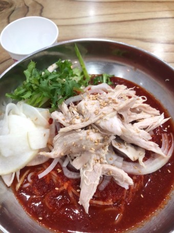 초계국수 닭볶음탕