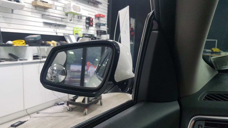 전장용품 전문매장 [옵션카스토리 bmw 5gt 옵틱글라스 광각미러+코딩] 용인 수원 동탄 수지 분당 안성 수입차 4