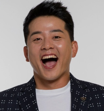  김준호 김지민 열애설 과거 이혼 전부인 나이 가족 프로필은?