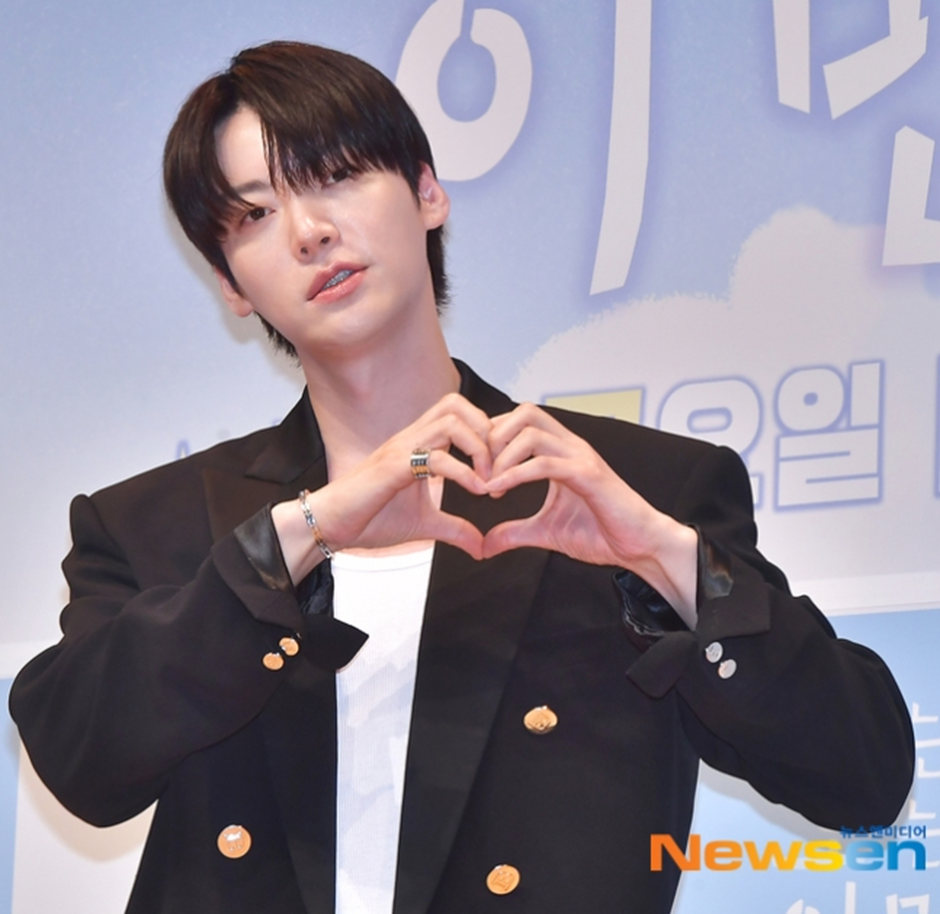여배1+남배3+남MC1 조합으로 오늘 첫 방한다는 예능 | 인스티즈