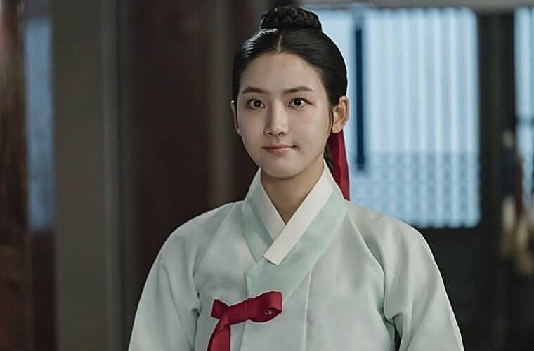 배우-박주현