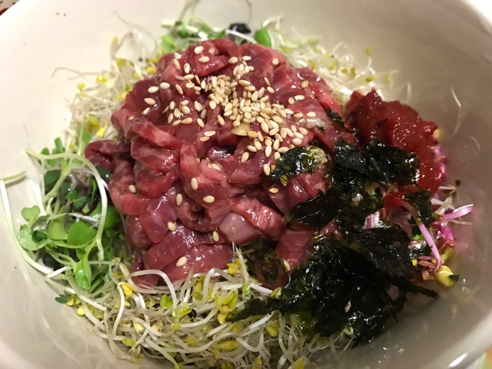 육회비빔밥 맛있게 만드는 방법