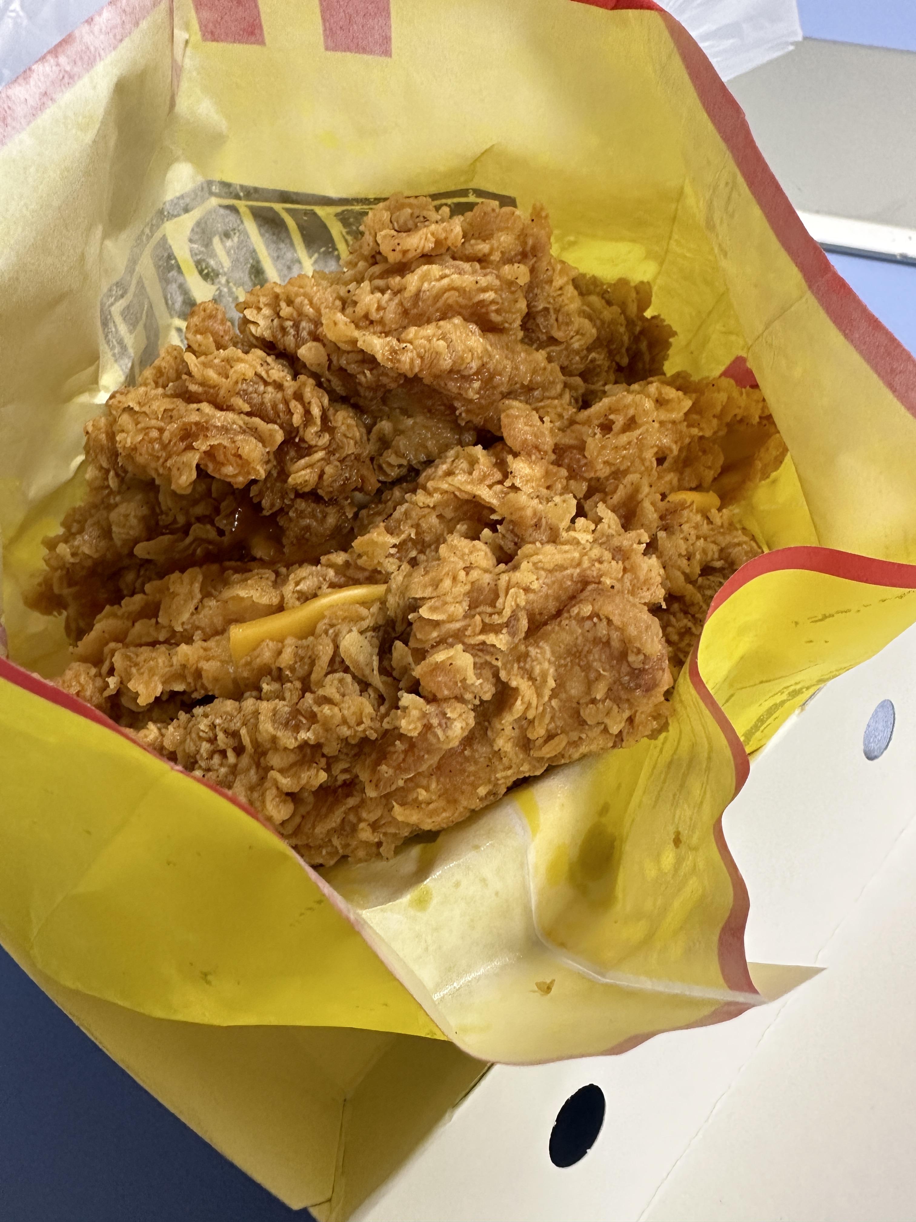  kfc 징거트리플다운