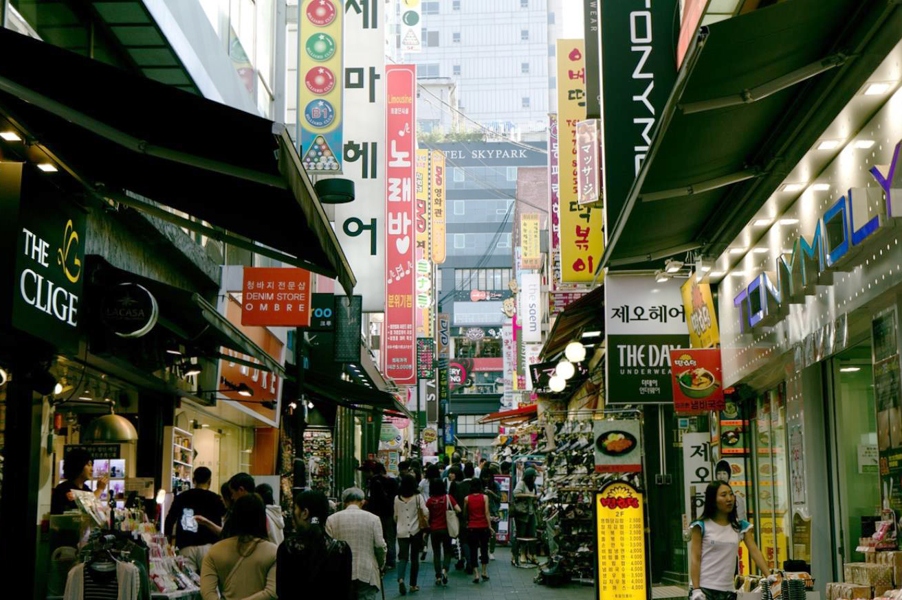 서울 명동거리