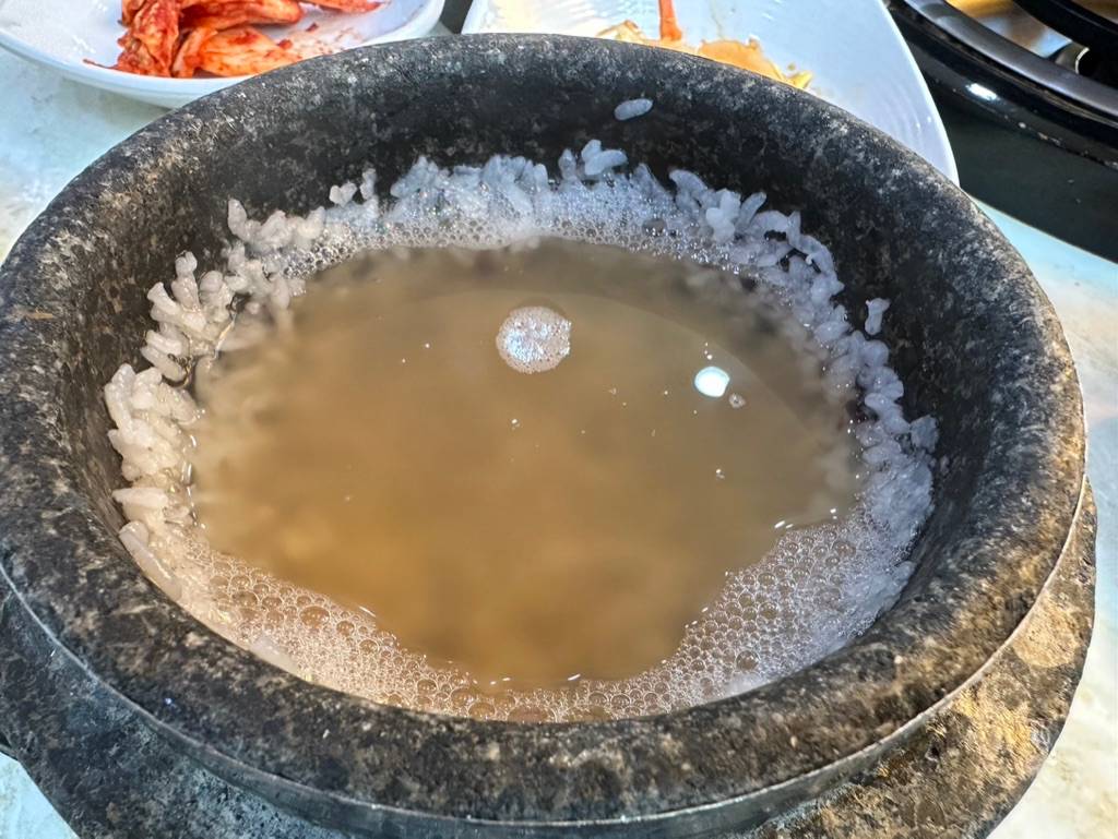 돌솥밥