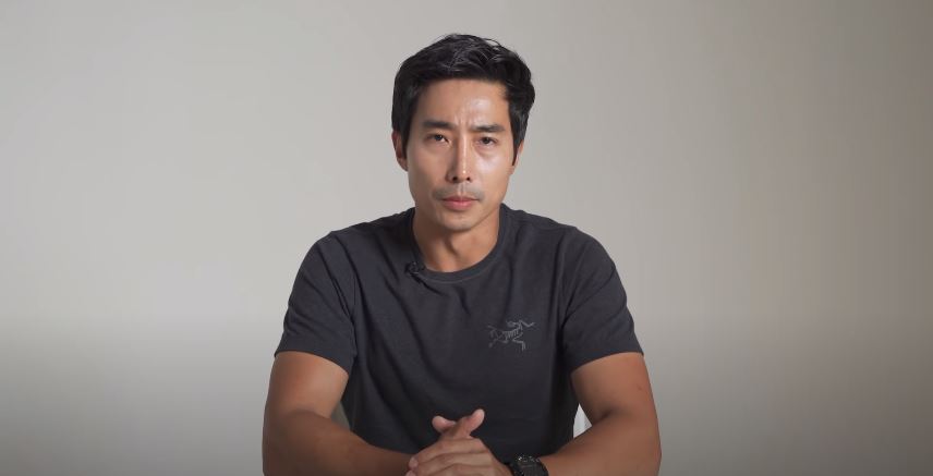  "인성 문제있어?"로 유명해진 이근 대위, '200만원 빚투 논란'