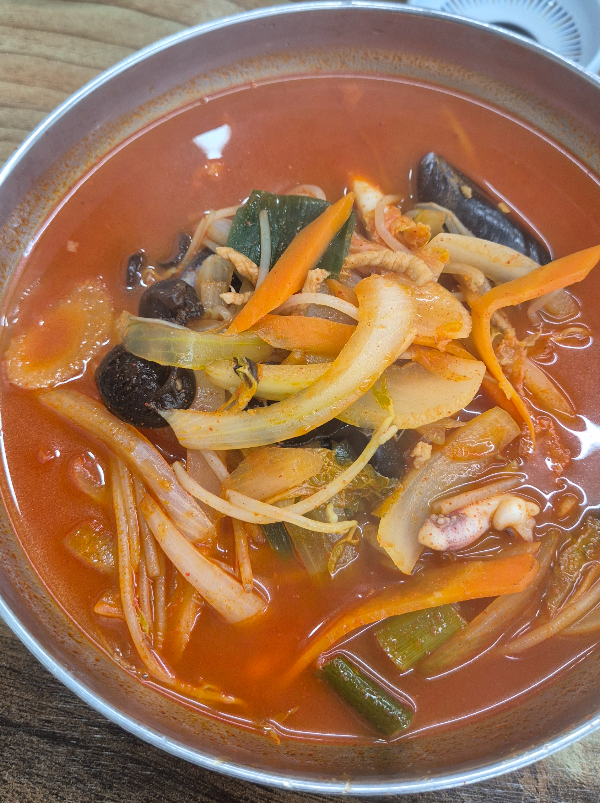 Haemulwangjjamppong (해물왕짬뽕) 3