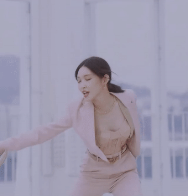  청하 Dream of You 뮤비