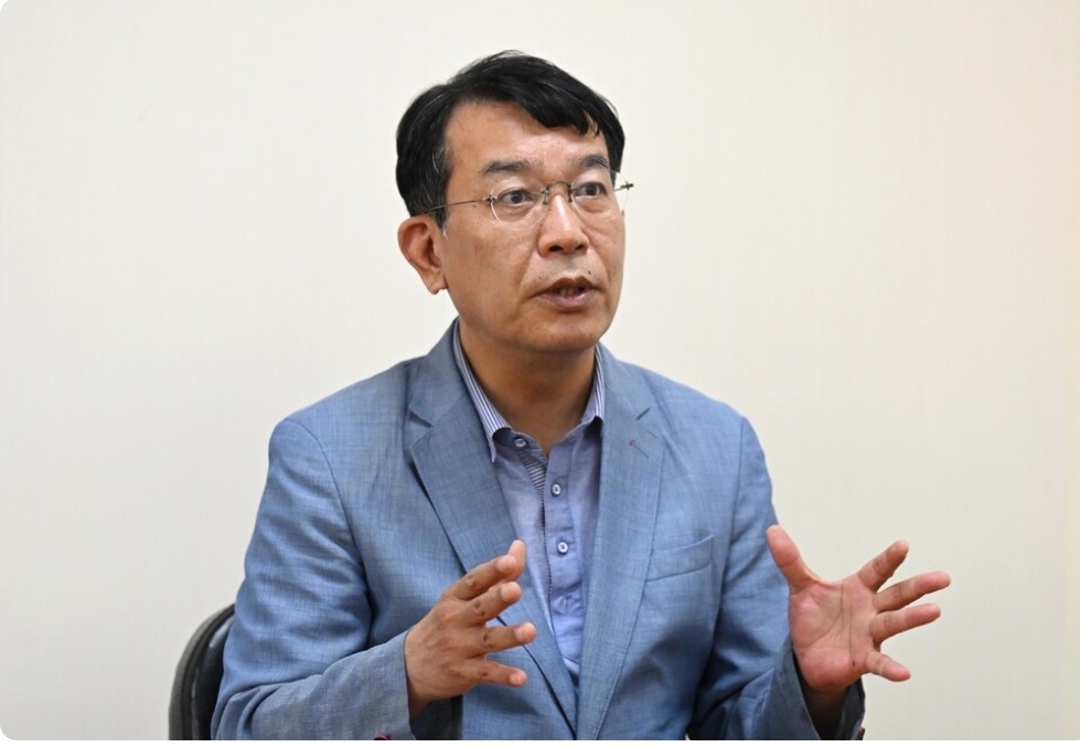  윤 정부 용산시대, 국보급 자산인 청와대 위기관리센터 무력화 김건희 여사 외교공관 예고없이 찾은 뒤 관저 바뀐게 진실 육군총장 공관 파티장소 찾다 외교공관 갔다 들어 유언비어 유포