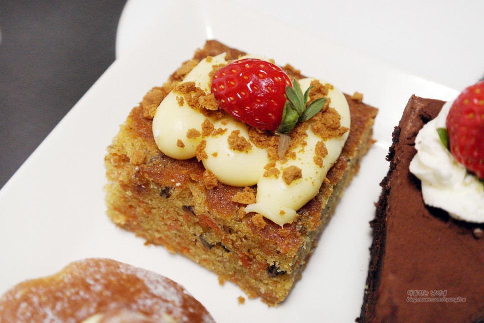 당근 케이크 남포동 빵 맛집 : 아치베이커리 - 부산시오빵 맛집 8