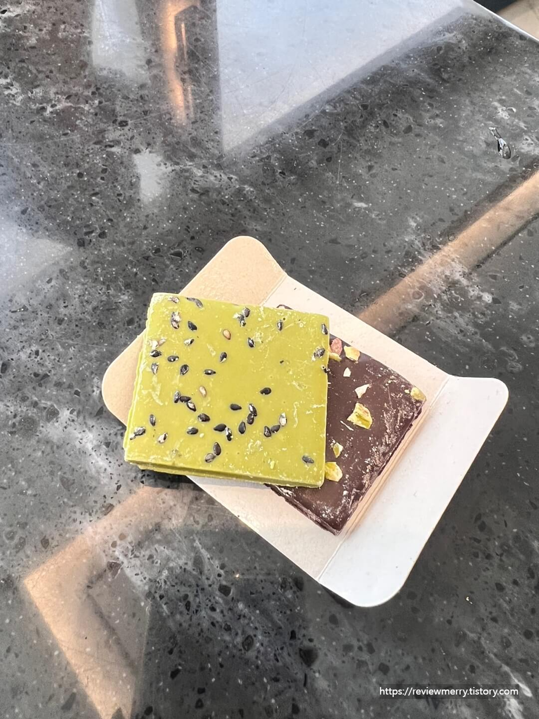 라운지 초콜릿