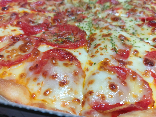 페퍼로니 피자