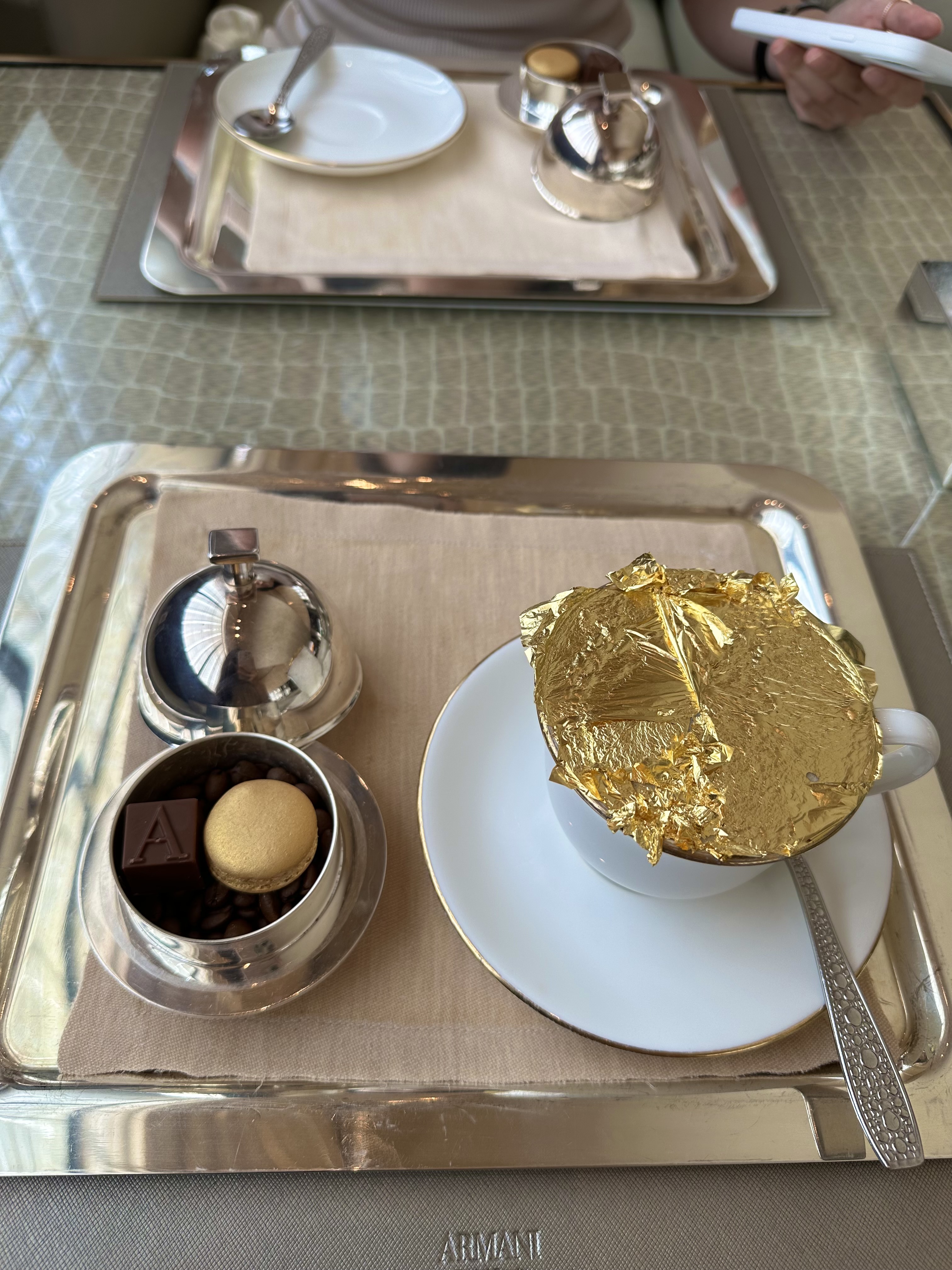 금 마카롱