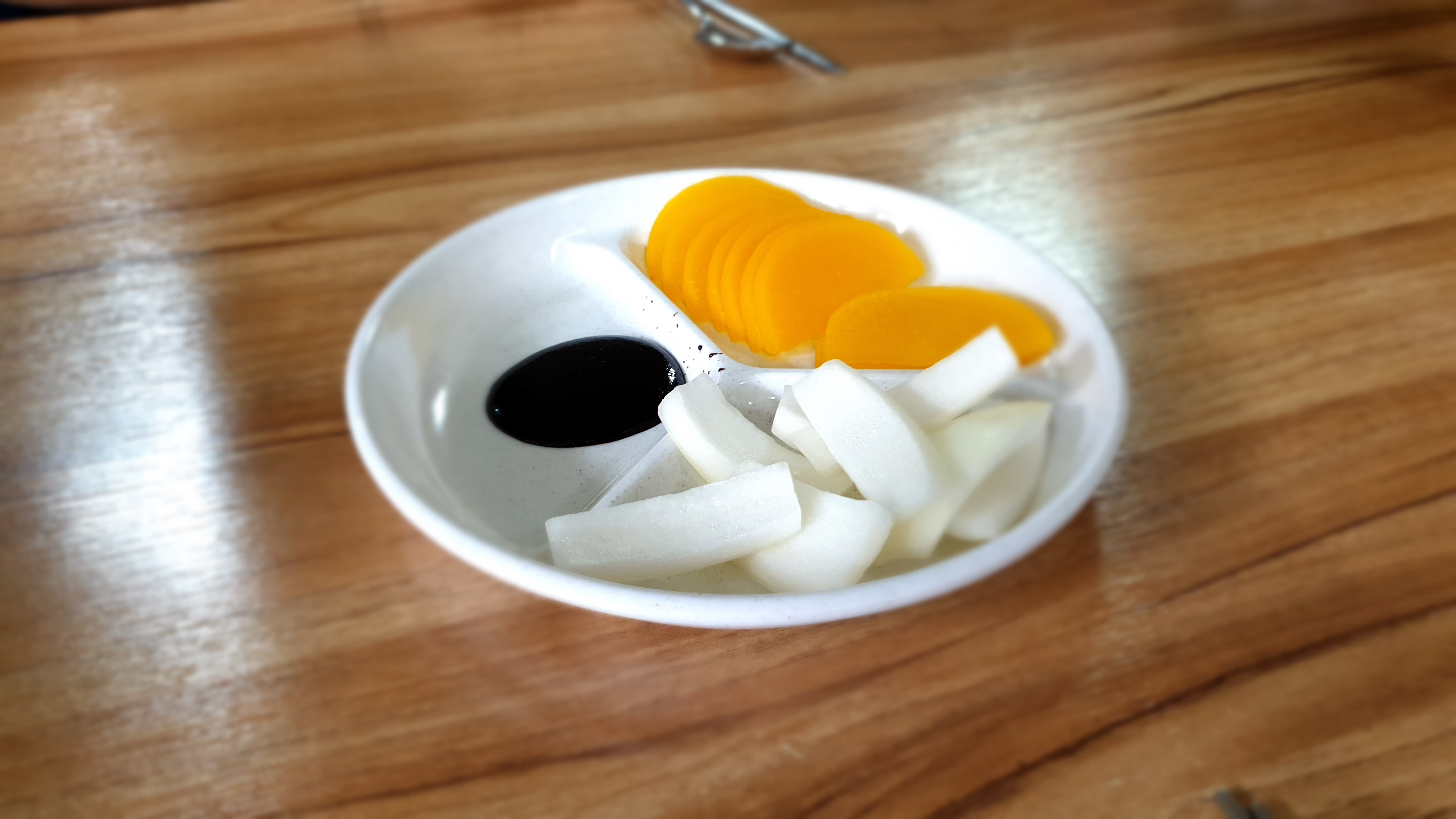 필짬뽕 이미지