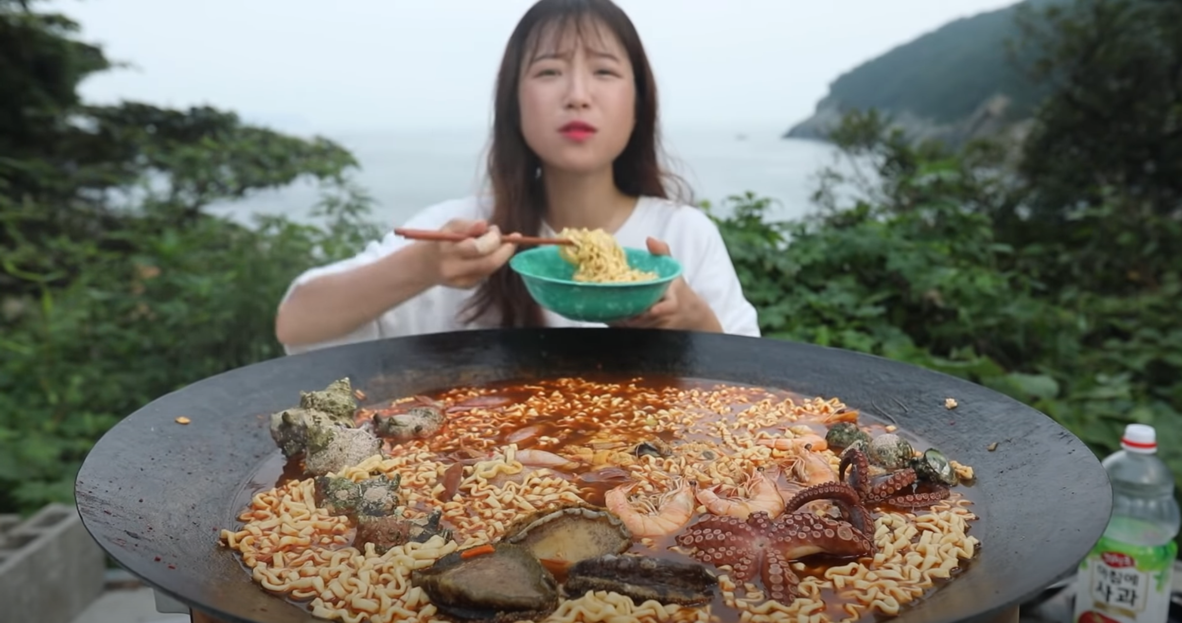  유튜버 쯔양 은퇴선언 2개월만에 복귀!
