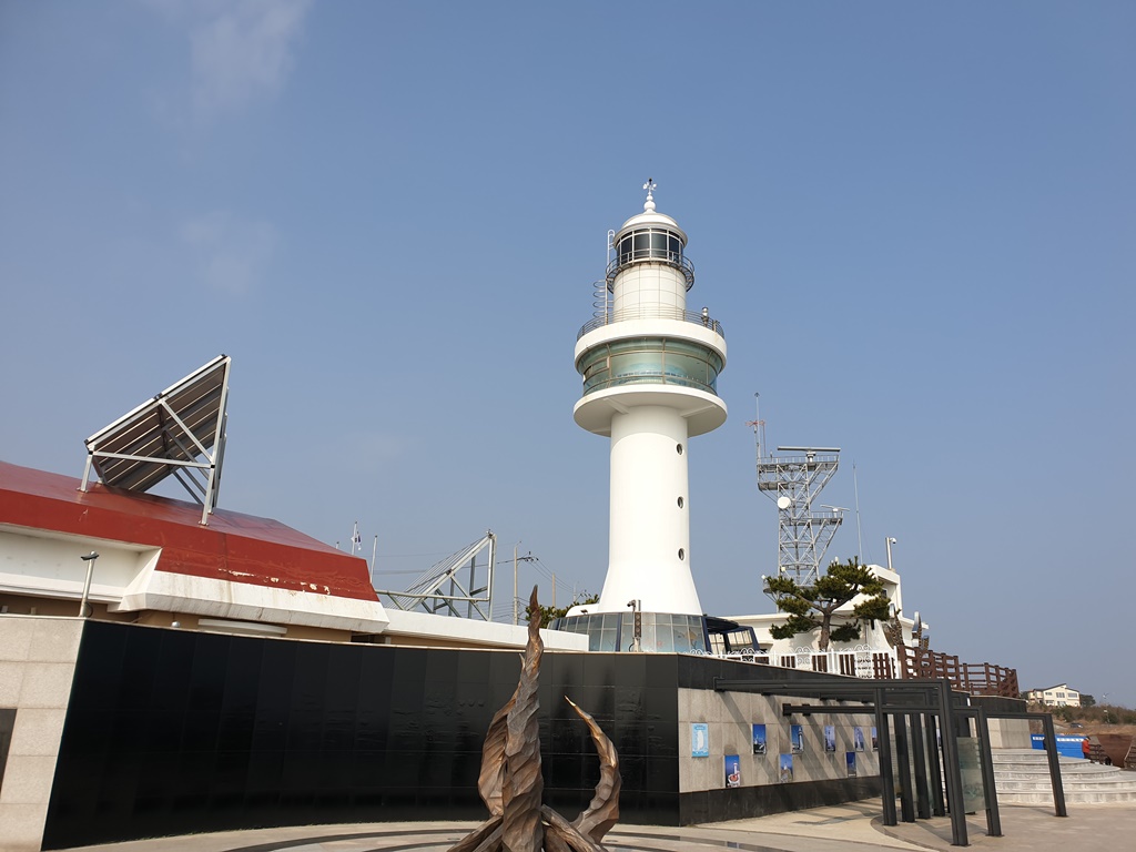 강원도 동해 여행 - 3년만에 다시 찾아간 묵호항 그리고 묵호등대 강원도 동해 여행 - 3년만에 다시 찾아간 묵호항 그리고 묵호등대