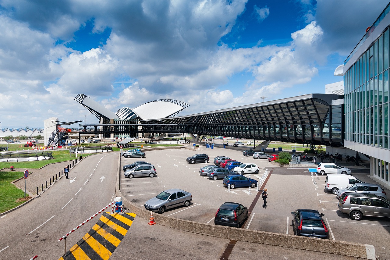 공항 주차장