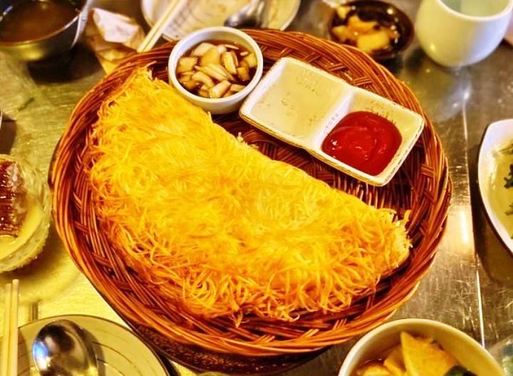  생방송 투데이 모듬전 치즈감자전 육전 강남구 신사동 신사역 가로수길 맛집을 소개합니다