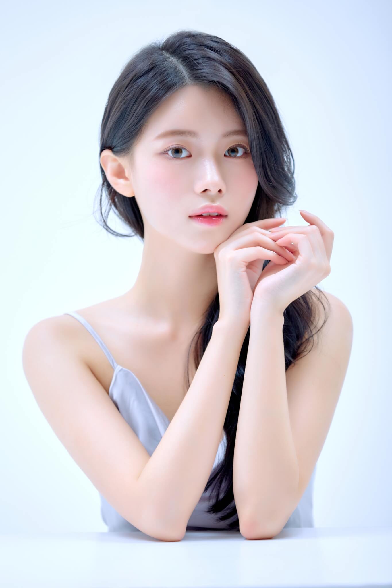  모델 서주영, 'S&A엔터테인먼트 와 전속 계약'