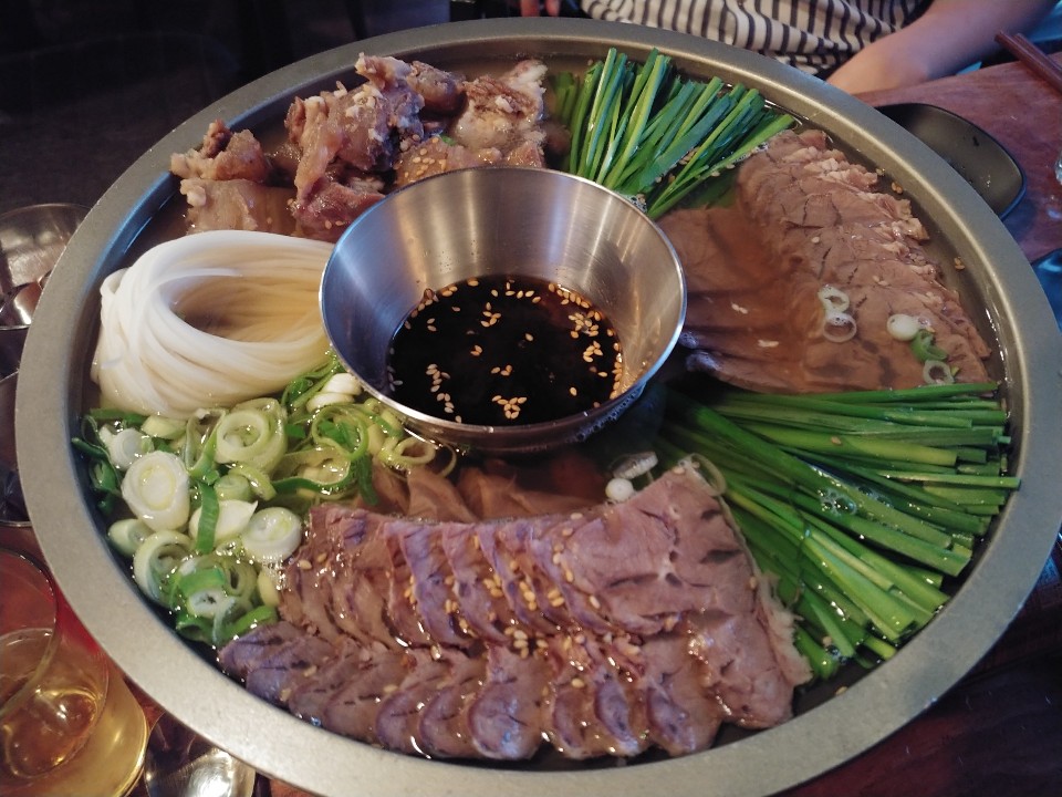  부산 수영 맛집: 수영 술집 추천 ‘구석’