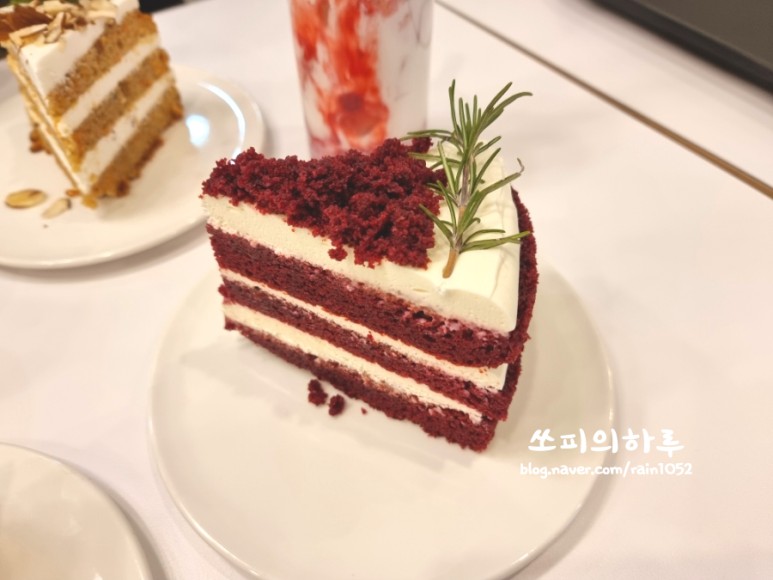 레드벨벳 청라호수공원 카페 소진담 28