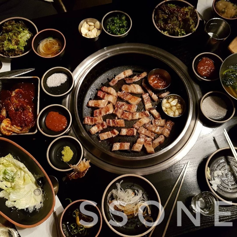  압구정맛집육갑식당/분위기좋은신사동개미집에서일품진로와깔끔하게문어숙회 여자들에수다스런밤