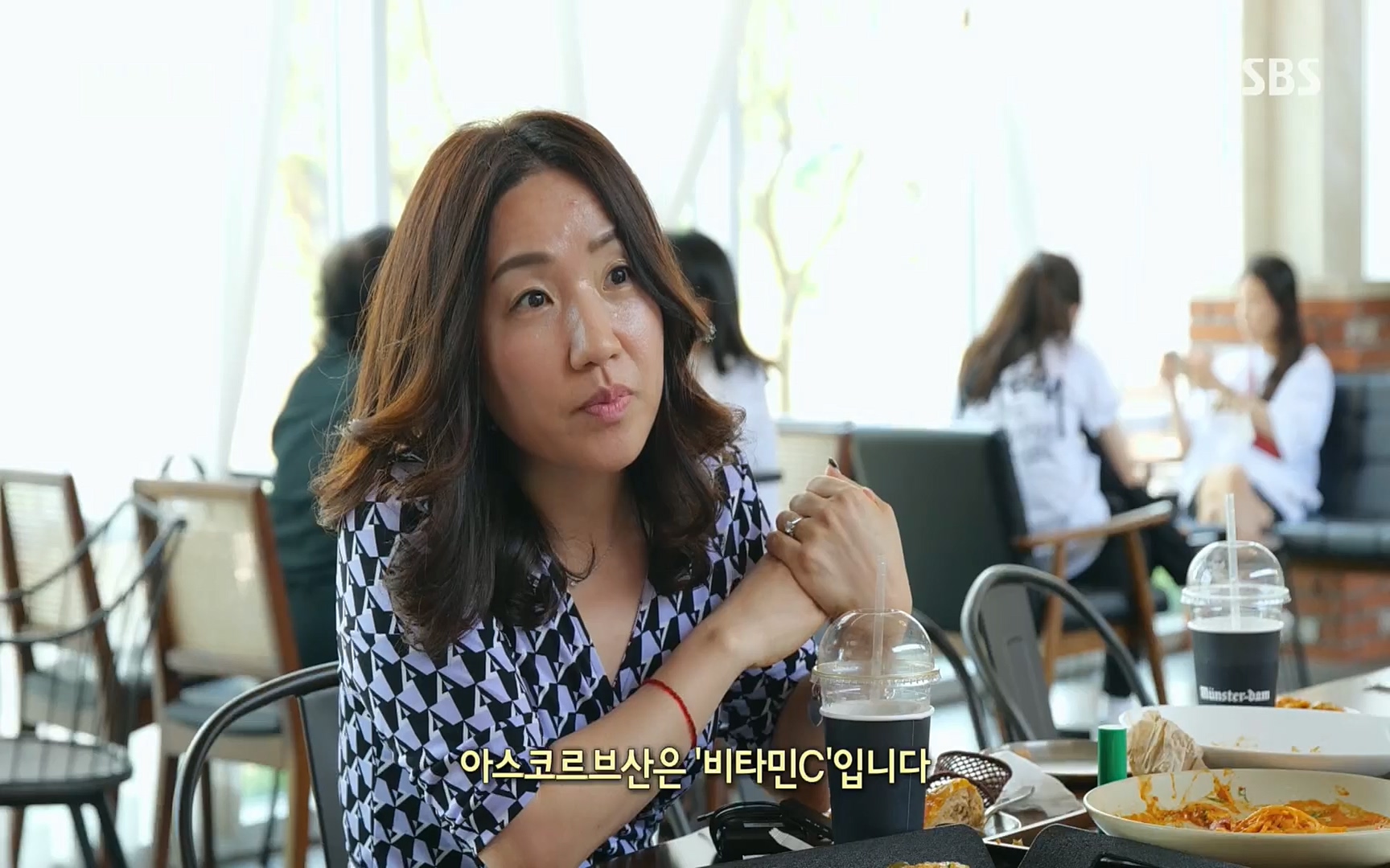 일요 특선 다큐멘터리.E283.220717p.H264-F1RST.mp4_20220718_201653.458.jpg