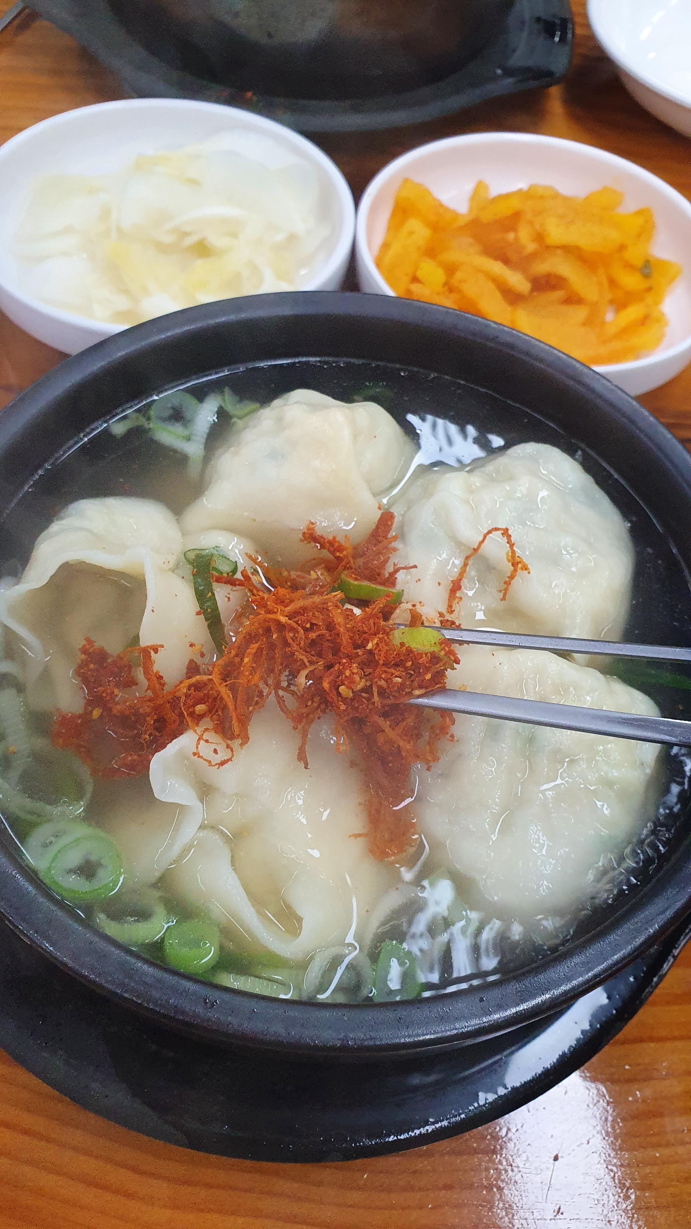  일산 가좌동 맛집 손만두국 맛있는 [평양손만두 가좌점]