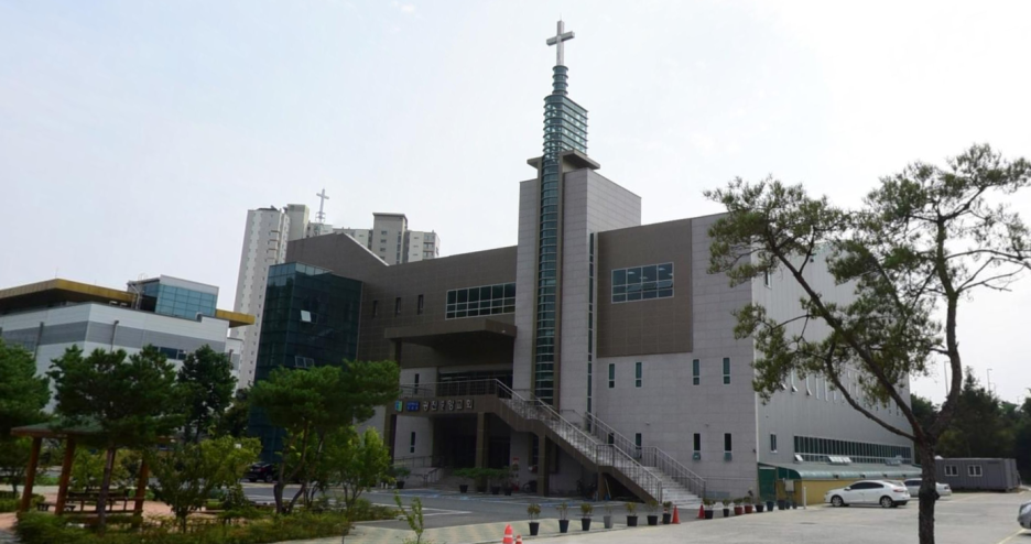  대구 동구 '광진중앙교회' 28명 집단 확진자 발생.