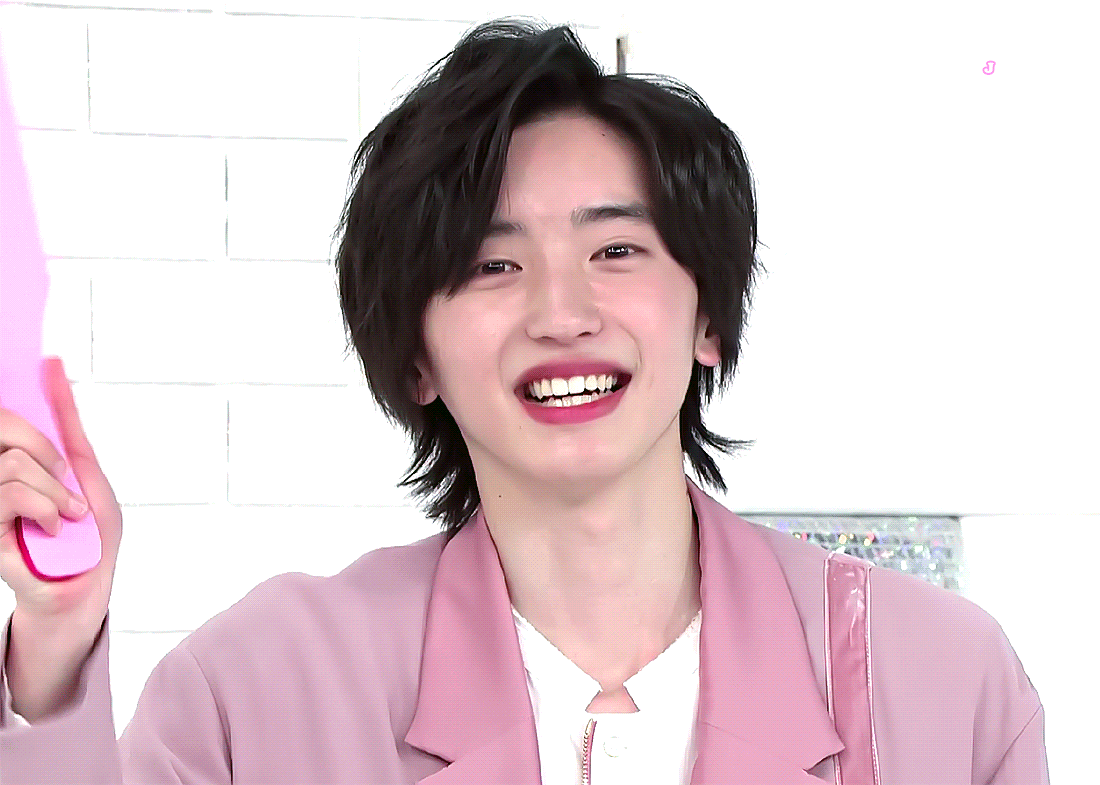 Hello from Micchi! (cr. J00un) Hello from Micchi! (cr. J00un)