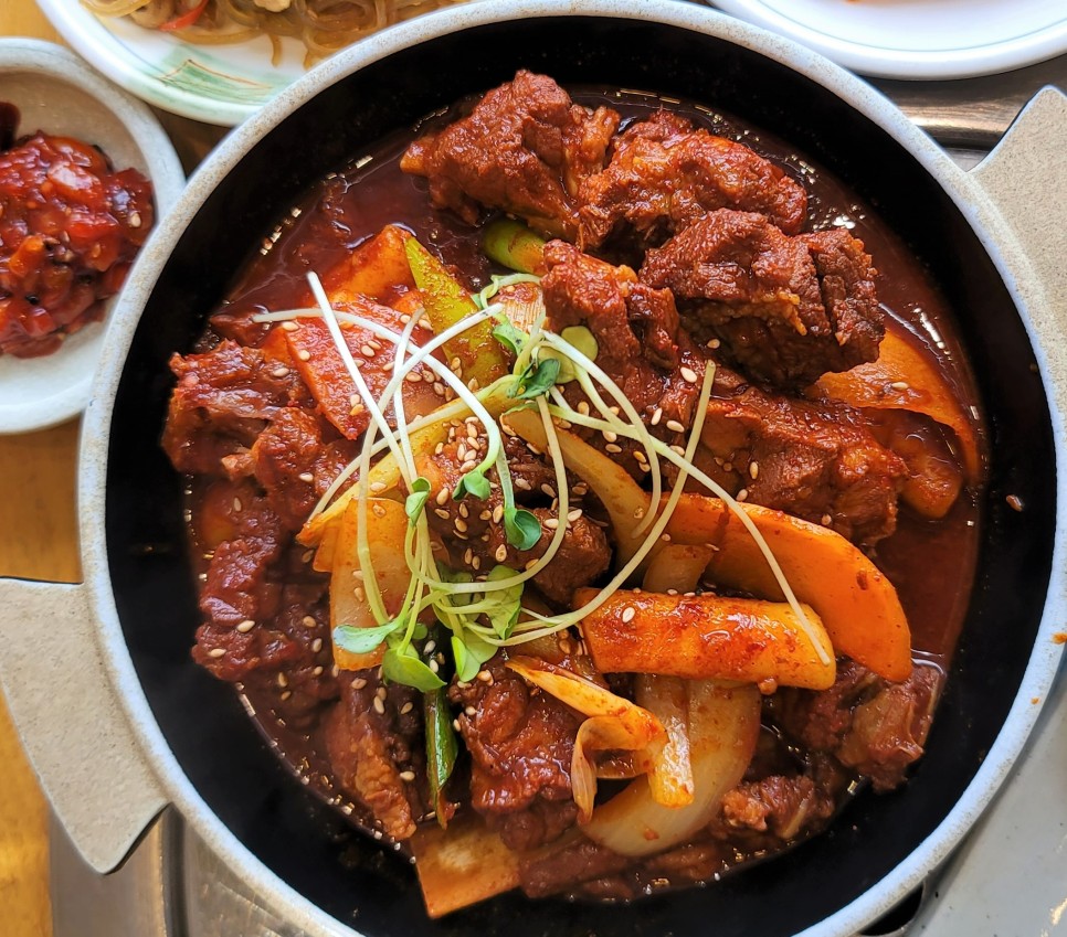 제주도 사람들의 픽. 오늘의 점심 메뉴는 태백산 본점에서 정해져 있습니다. 6