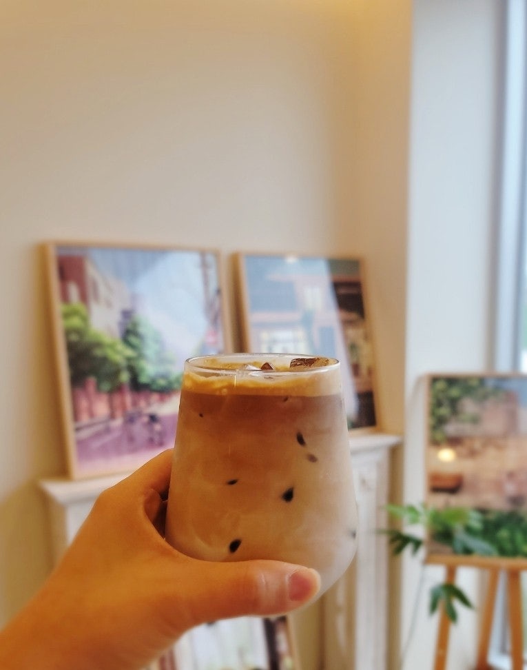 행궁동 대형 카페 도넛 맛집 골디스