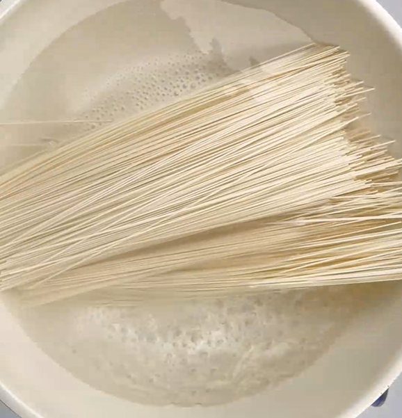 도끼국수 이미지