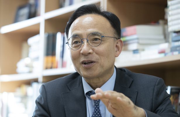  김영익교수가 비트코인 투자를 권하는 이유