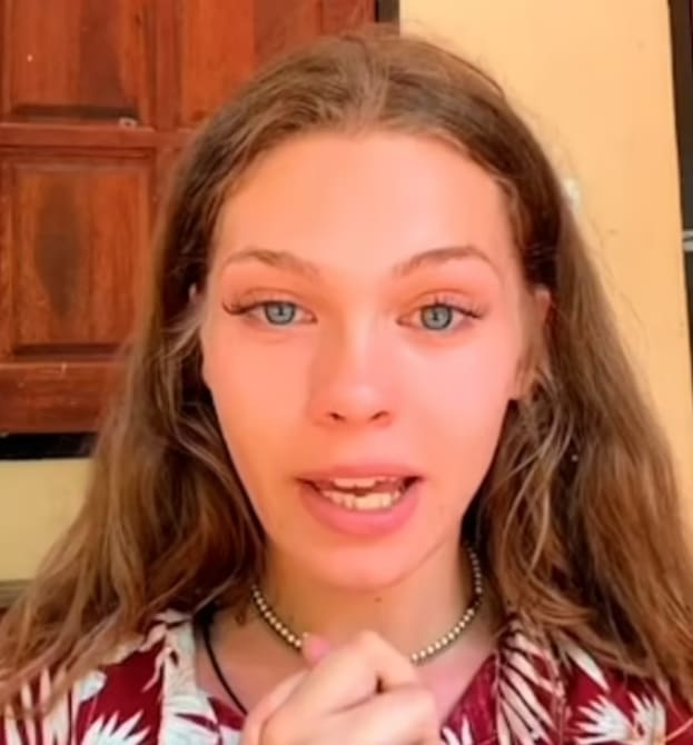얼마나 고통스러웠으면...프랑스 23세 여성 유튜버 안락사 결정 The YouTuber documenting her bid to kill herself: Mentally ill French woman..