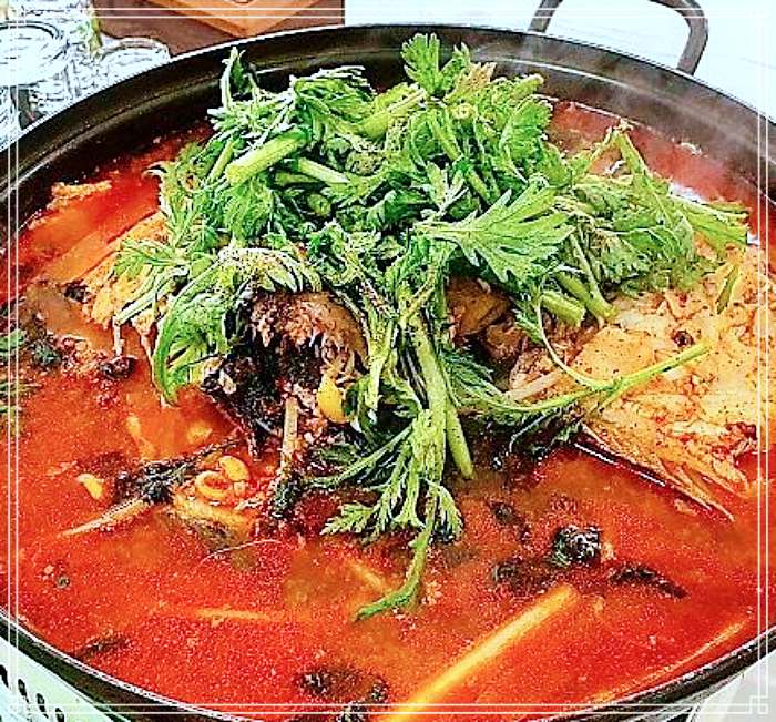생생정보 마당 서산 삼길포 간재미 무침 맛집