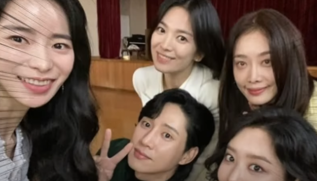  더 글로리 남자 주인공 교체 요구에 송혜교 당황스럽다