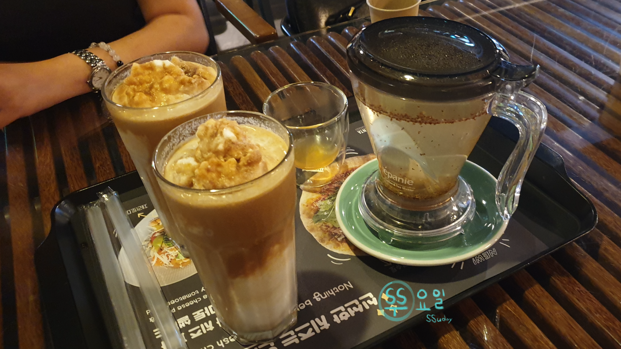  [문래역 맛집] 식사 가능한 분위기 좋은 카페 '라크라센터'