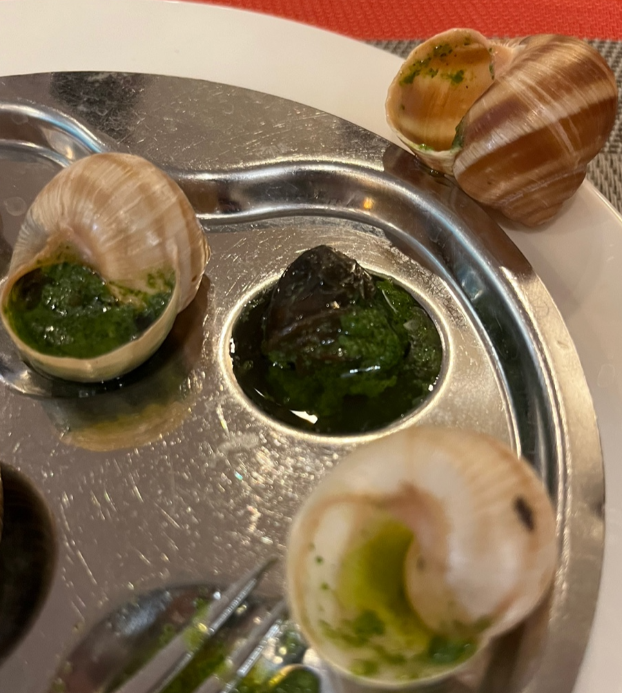 맛있게 먹었던 프랑스 달팽이요리 모습(2)