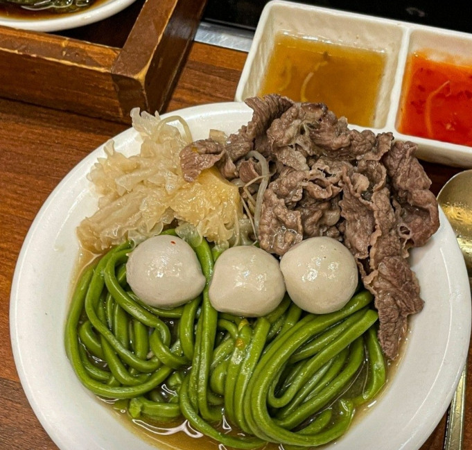 핸썸가이즈 복칼국수 아귀꽃찜
