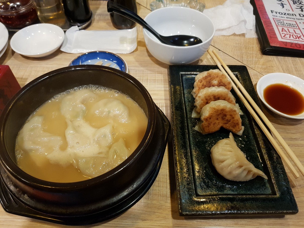 호치민 레탄톤 교자 전문점 Gyoza no Chikara - 술안주 한 상