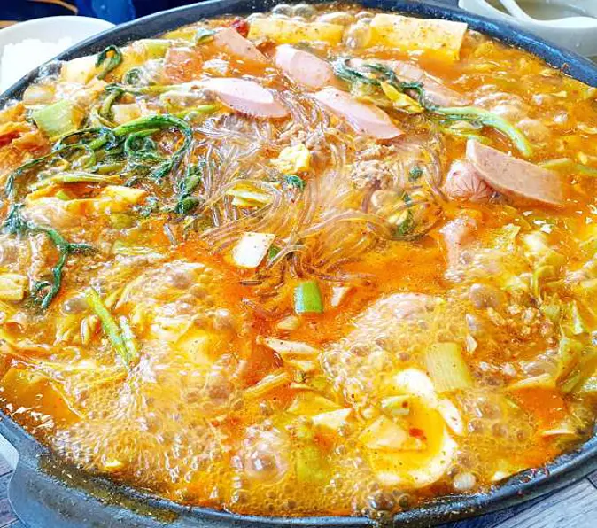 실비집부대찌개